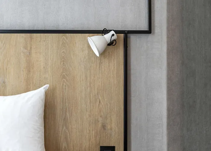 Ibis Daumesnil Porte Doree Paris